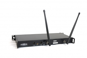 RFIntell QL7R/T1-B 720,500-754,000 МГц 2-канальная радиосистема с 2-мя ручными микрофонами в Усть-Ордынском